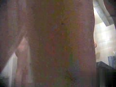 in public pool showers 107