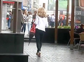katya walking barefoot in public on a rainy day 3