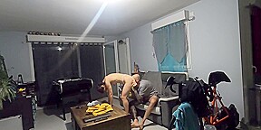 niquée en a la maison