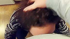 redhead slut blowing me while cooking me dinner