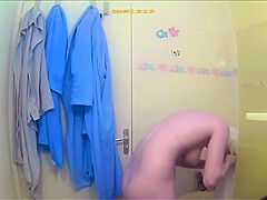 shower very cute